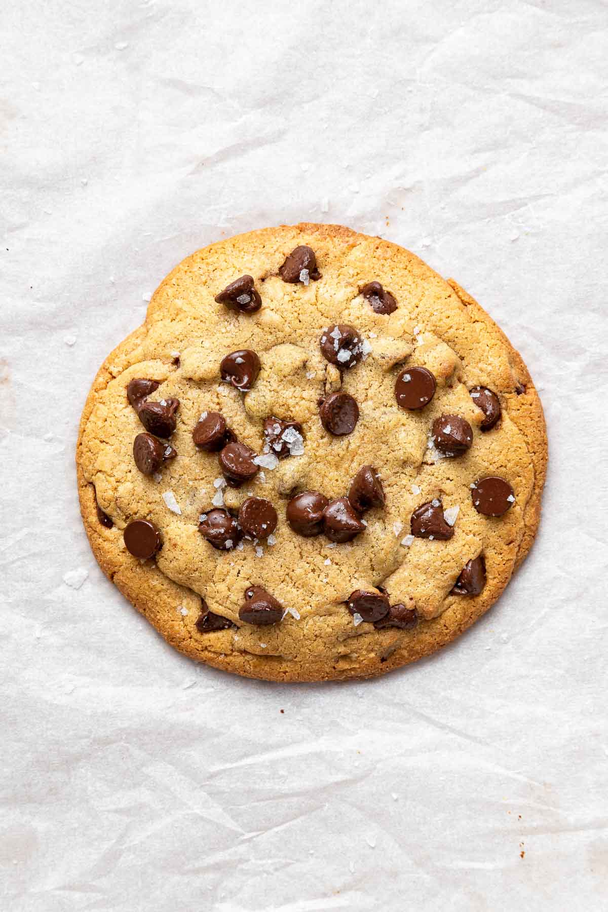 Perfected One Chocolate Chip Cookie: Chewy & Crisp Edges